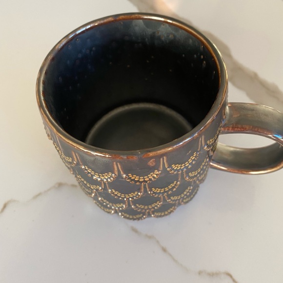 Starbucks 2015 Mermaid scale mug - like New set of two - Picture 5 of 5